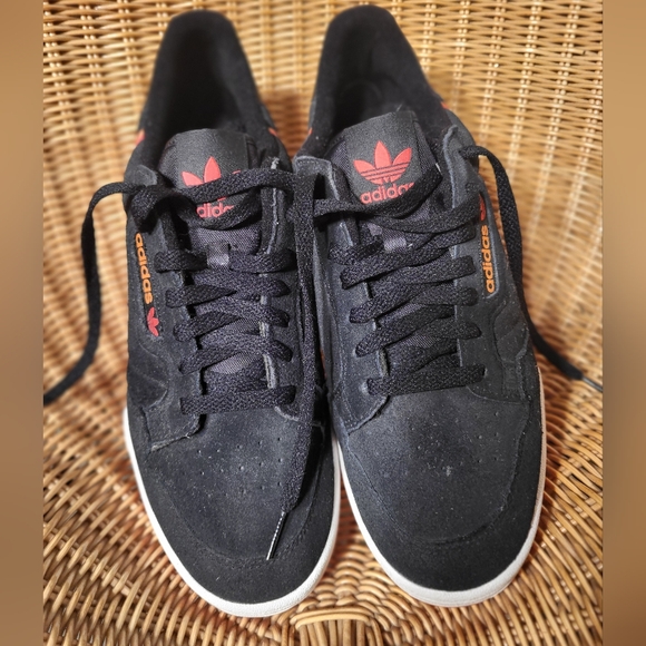 NWOT Adidas EE1478 Continental 80 Black/Orange Mens 9.5 Suede Shoes 789002 - Picture 3 of 13